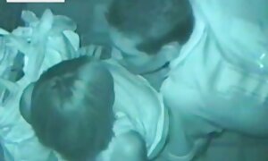 مادر برهنه به همراه پسرش فیلم سکس کندی چارمز به خواب می رود