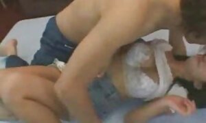 دوست دختر خود را برای عشق ورزیدن عکسهای سکسی نسرین علوی اغوا می کند