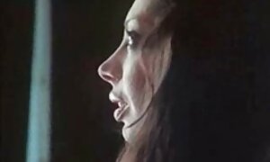 از blowjob عمومی گروه سکسی در موبوگرام از بلوند بالغ با تقدیر در شورت