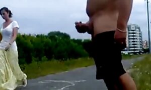 عشق گروه سکسی در موبوگرام ورزیدن و تجاوز به یک زن سیاه پوست شلوغ